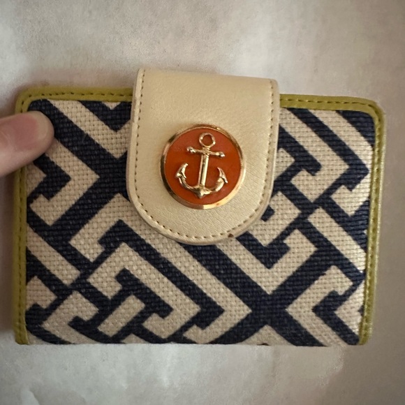 Spartina Anchor Canvas Wallet with Navy Pattern - Picture 1 of 4